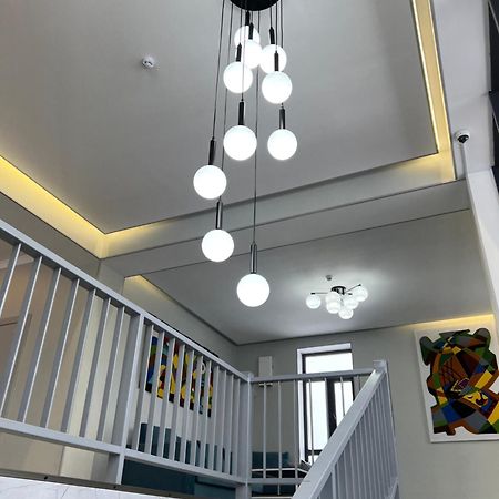Mongu Hotel Каракол Экстерьер фото