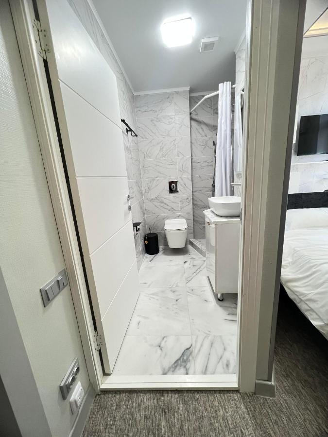 Mongu Hotel Каракол Экстерьер фото